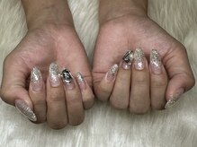 ラマーノミエ(LA MANO MIE)/