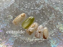 アントレッド(entraide)/ぷっくりニュアンスフラワー