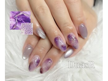 デュアスアール チャンドラ(DuasR chandra)/紫の大理石ネイル