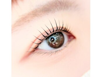 グランドール リュクス アイプラス(Grandoll Luxe eye+)/lush lift