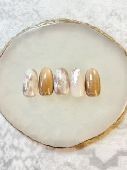 RICHELLE Design Collection