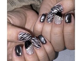 吉田担当★ゼブラ柄