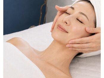 ビューティーハビット(BEAUTY HABIT)の写真/【エイジングケア特化】お客様お一人お一人の肌悩みに合わせたケアが大人気◎