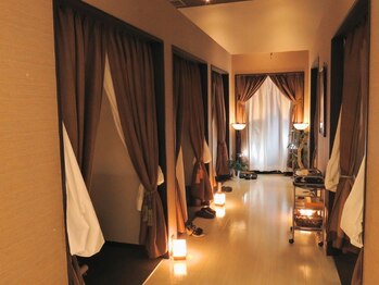 整体院オアシス イオンモール福津店(OASIS)/内観