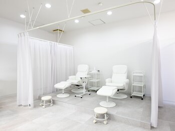 ブロッサム(Blossom)/フットルーム