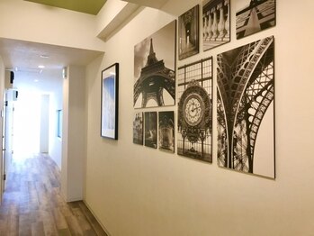 ジェム鍼灸サロン 横浜元町(gem鍼灸サロン)/当サロンは廊下奥、305号室です