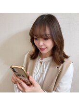 ホワイトニングプラス(Whitening+)/サロンにてオンライン様子