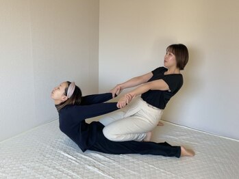 カーム(CALM)の写真/【タイ古式マッサージ/足湯付き】足先から頭まで全身をほぐしながらストレッチ！初めての方にもオススメ◎
