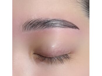 イオロ(iolo)/HBL 眉毛パーマ