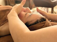 ハーバルライフルーム204(HERBAL LIFE ROOM 204)/小顔リフトヘッドトリートメント