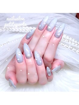 プティポルト(petite porte)/うるつや水滴×パール上品ネイル