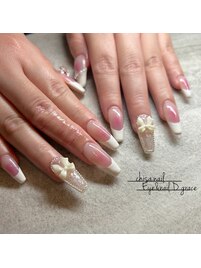 王道フレンチに流行りのチーク