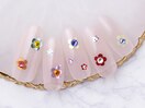 カラフルなホロのお花ネイル