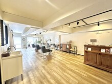 イコイ(ikoi)の雰囲気（開放感のある落ち着いた店内になってます♪）