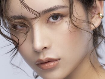 ビューティーラインリュクス(BEAUTY LINE Luxe)の写真/【5月NEW OPEN】4店舗展開するBEAUTY LINEから大人女性向けサロン”Luxe”新登場★理想の目元を実現♪