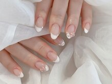 サロン ド リリー(salon de Lily)/《パラジェル》小花ネイル