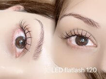 サロン アイティー(salon Eyetty)/LED120本