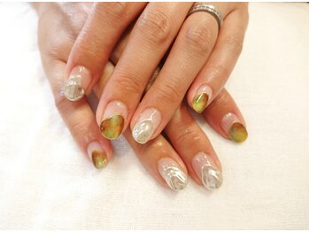 スパフーラ(Spa HULA)/ニュアンスネイル