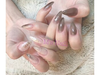 エムズネイル(M's Nail.)/左右非対称ニュアンス