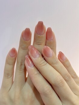 ランシル(Lancil)/グラデーションネイル