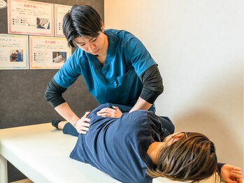 ミライズ整体院 三宮本院/骨盤矯正
