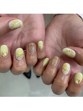 キーバイマグモモ(KYE by Mag momo)/ミモザ／手描きアート／春ネイル