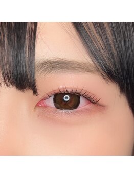 エイティスト(8ist)/パリジェンヌ[新宿/新宿駅]