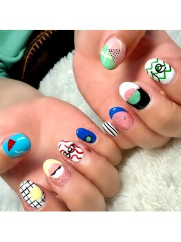 オシイロネイル(Oshiiro Nail)/