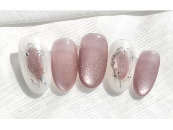 ビーエヌネイル(BN NAIL)/