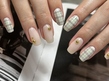 デューネイルスタジオ(dew nail studio)/グリーン チェック