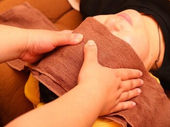 リラころ整体 長堀橋店の写真/今の時代スマホやパソコンは手放せない！【ドライヘッドマッサージ30分¥2600】で頭部の疲れを解消♪