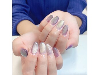 クイーンズビューティーサロン 新宿本店(Queen's beauty salon)/ マグネットネイル