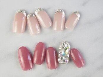 モア(moa)/【ガラスフレンチ&ランバス】