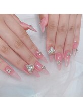 ラビィ 大阪心斎橋店(Raviy)/ビジューネイル