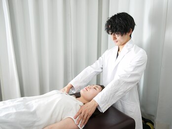 ファミリア整体院の写真/【首・肩こりの症状を改善！】デスクワークによる首こり、肩こりに特化した肩こり整体！！初回￥3980