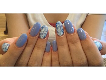 アウリン(AURYN)/くすみフラワーアート☆