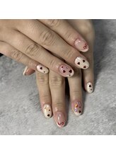 ルート12/ハートのガーリーネイル