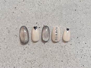 ブルースター 名古屋名駅店/50種以上から選べる定額ネイル