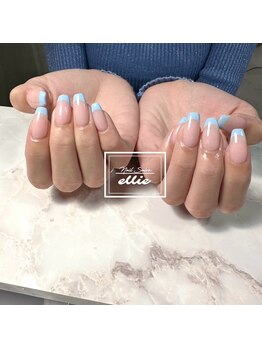 エリー(ellie)/水色フレンチネイル