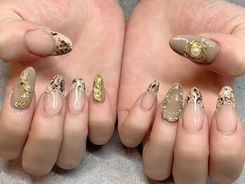 カットアンドスタイル クラウン(Cut & Style Clown)/ジェルやり放題 ［横浜/横浜駅］