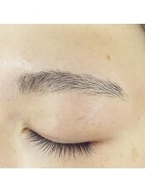 アイラッシュサロン フルール(eyelash salon FLEUR)/Waxとカットで眉毛スッキリ