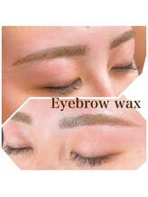 アイカム(Aicome)/眉Waxメイク仕上げ