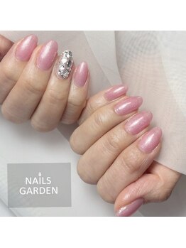 ネイルズガーデン(NAILS GARDEN)/ビジューネイル