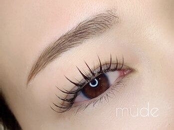 eyelash&eyebrow salon mude 堀江店[ミューデ]マツエク/LED/まつげパーマ/眉毛専門店の写真/下がりまつ毛でもマツエクが下がらない！【話題のパリエク・リフエク】自然な仕上がりなのにデカ目効果◎♪