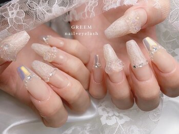 レース×オーロラフレンチネイル