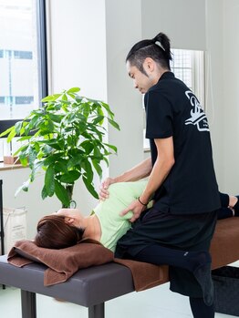 ボディボックス(BODY BOX)の写真/慢性的な肩こりでお悩みの方☆首・肩から肩甲骨まで徹底施術で効果実感！60分¥7,000→¥4,000