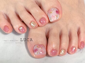 ネイルアトリエルカ(nail atelier LUCA)/W-111 大人可愛いフラワーネイル