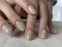 チョッタミミ(Chotta-mimi)/上品にきらっとベージュ