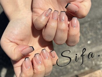 シファ(Sifa.)/黒フレンチ/ピンクネイル