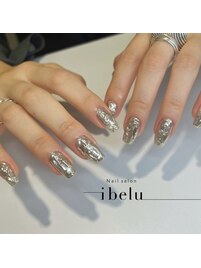 シルバー　ニュアンスネイル
